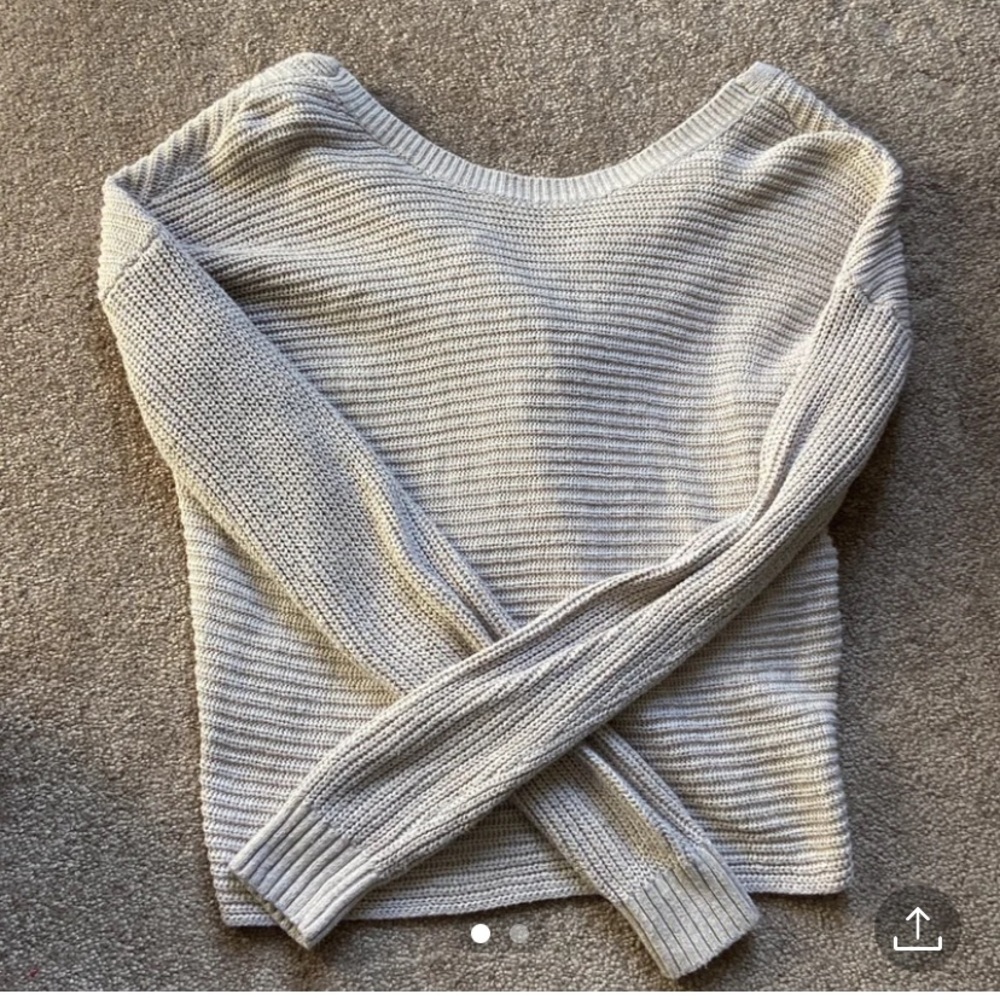 Hollister sweater